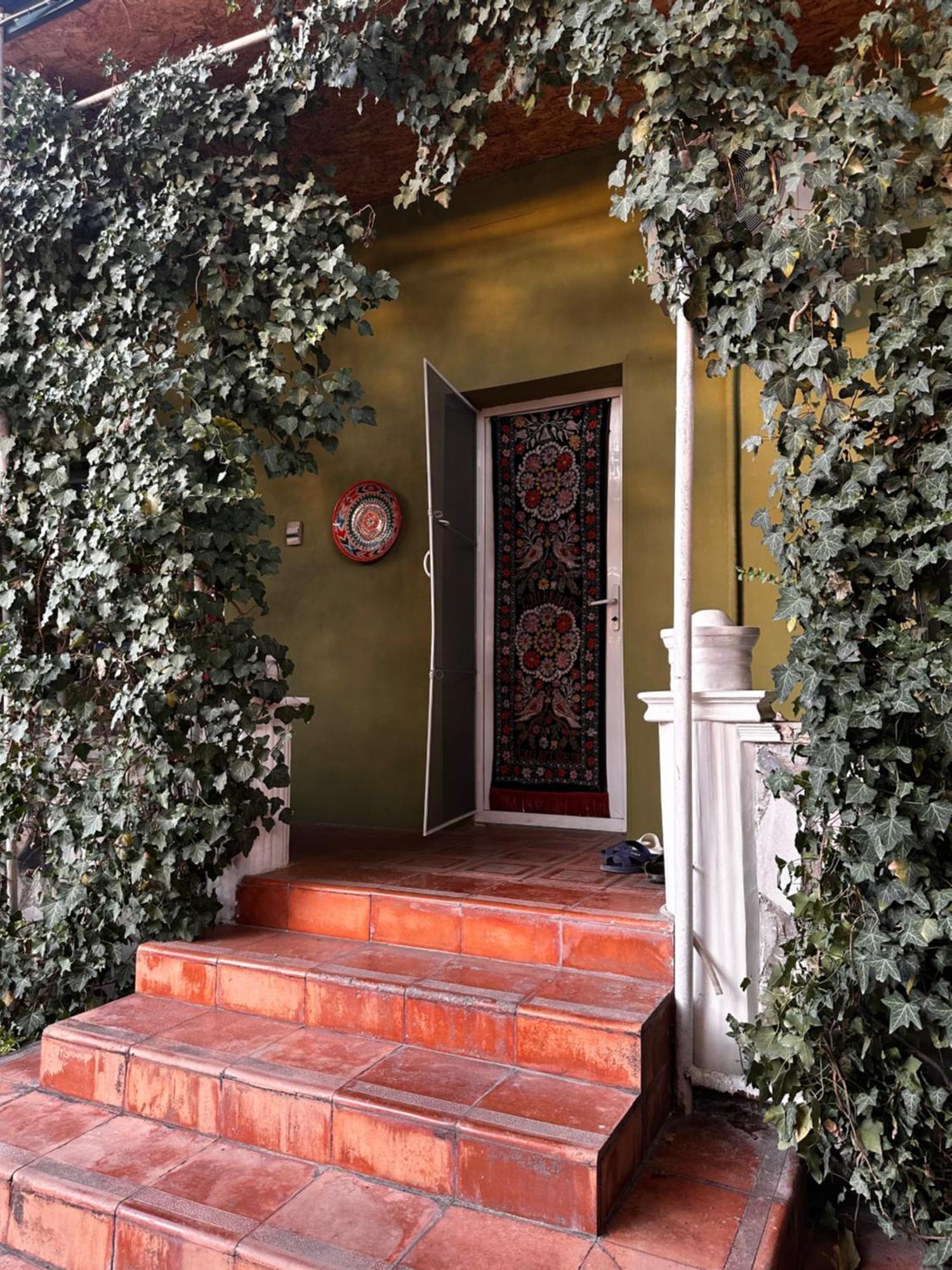 Green Yard Boutique Guesthouse Ташкент Экстерьер фото