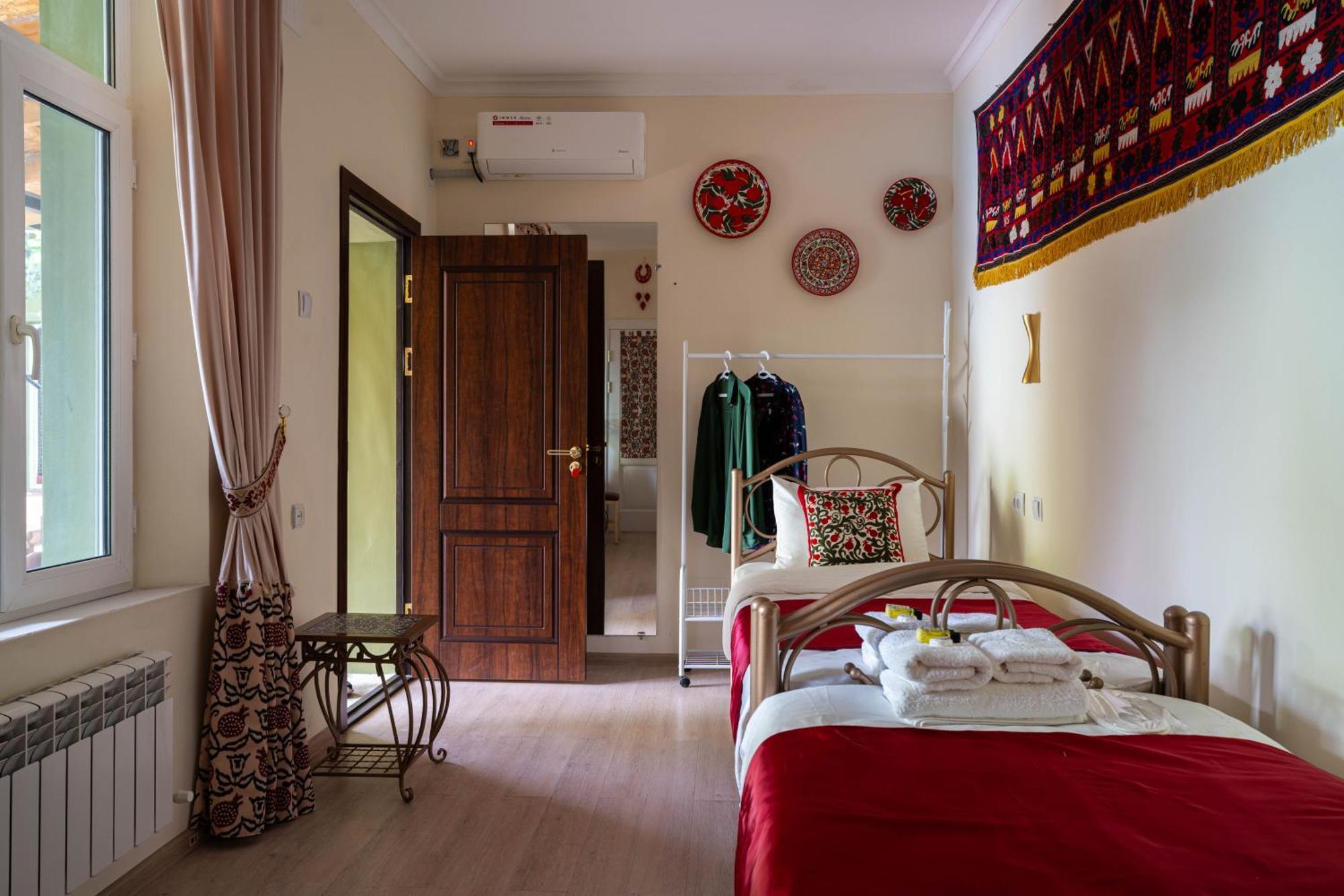 Green Yard Boutique Guesthouse Ташкент Экстерьер фото